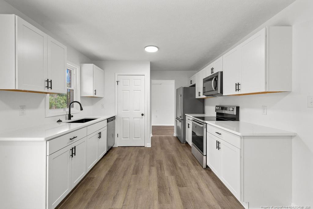 5490 Lindale Court