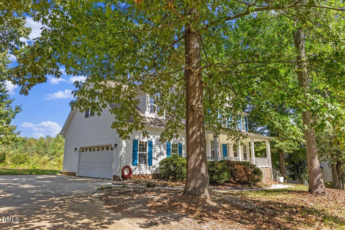 117 Lake Point Drive