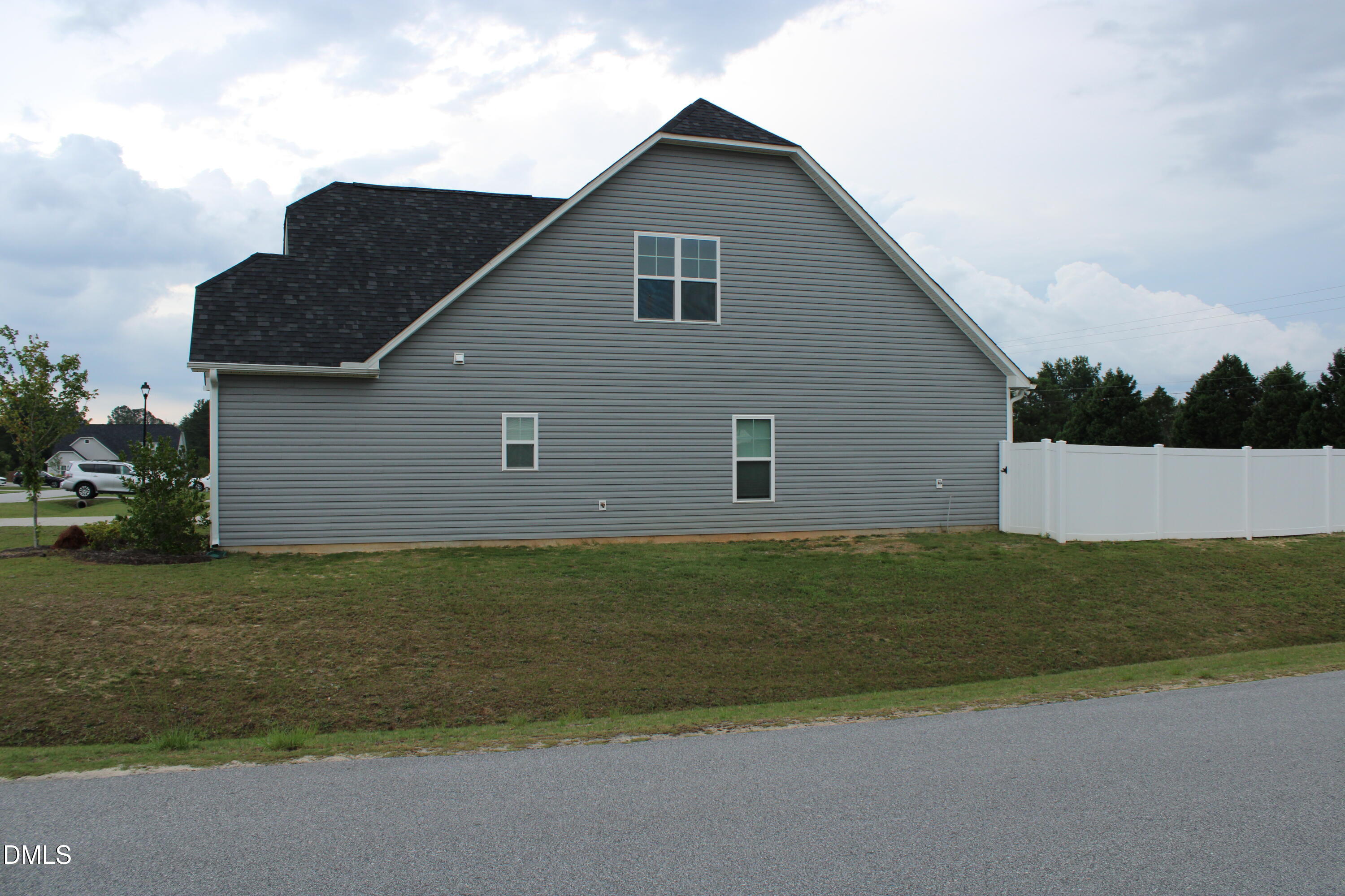 20 E Sand Luggs Court