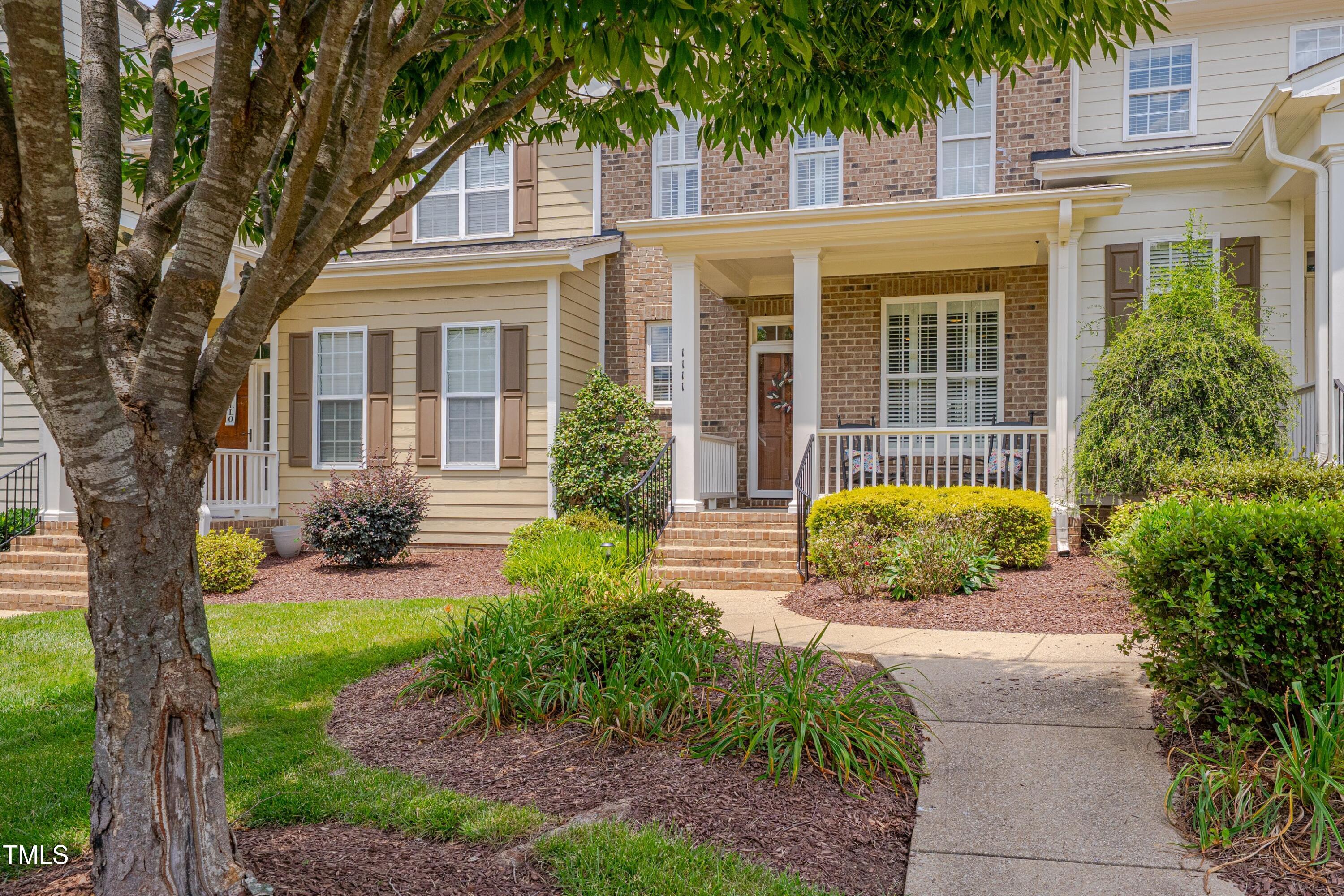 1111 Front Gate Lane