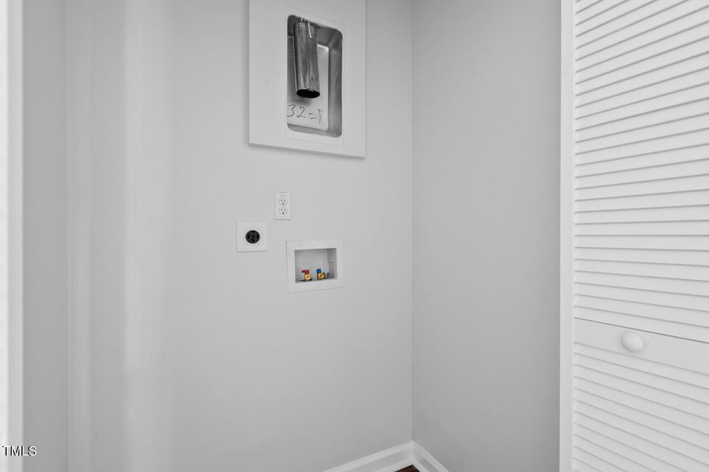 listing image 30