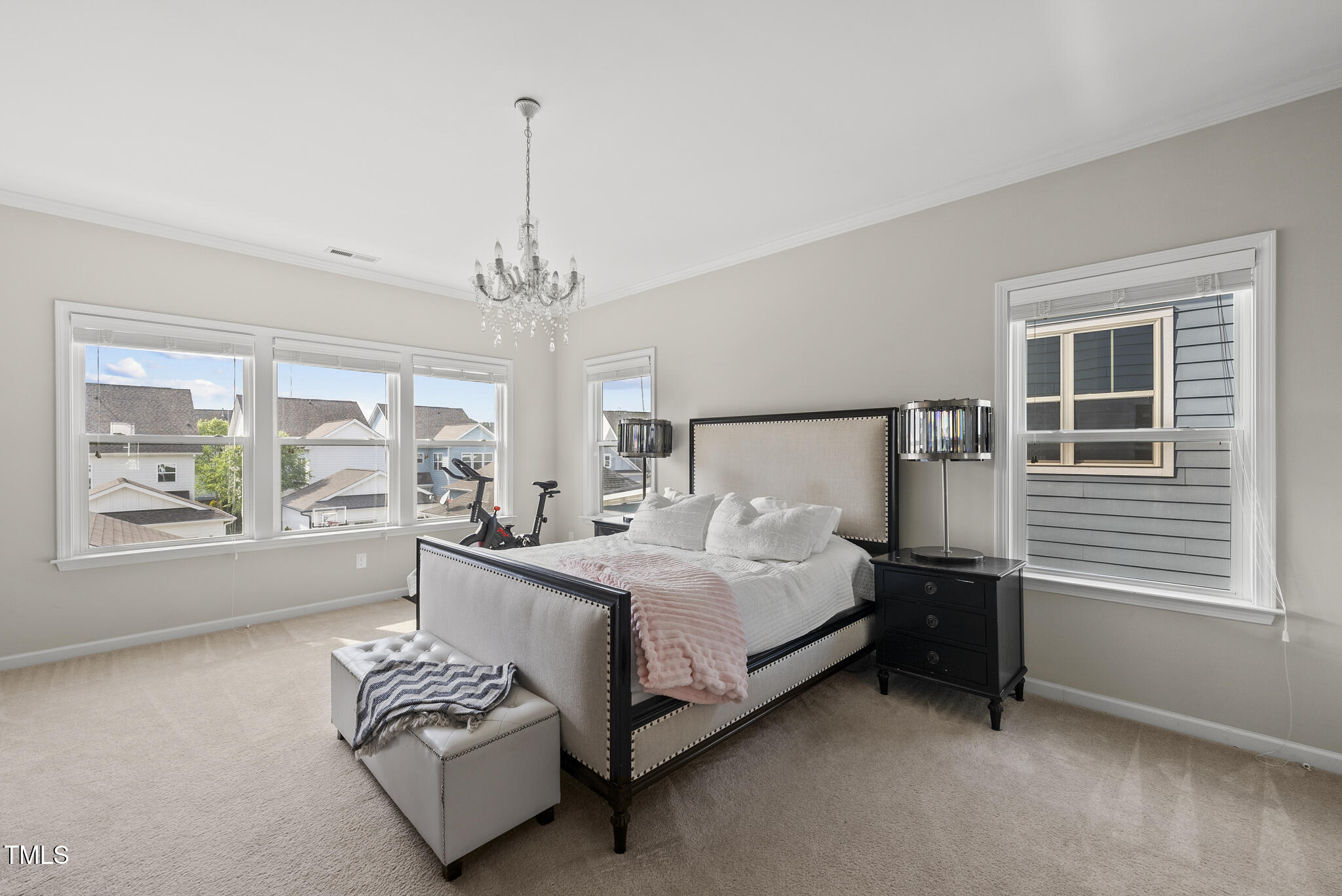 Wake Forest, North Carolina 27587, United States, 4 Bedrooms Bedrooms, ,4 BathroomsBathrooms,Residential,Pending,122711