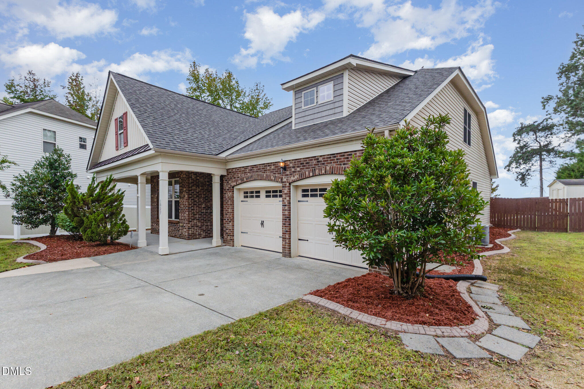 1027 Finley Point Place