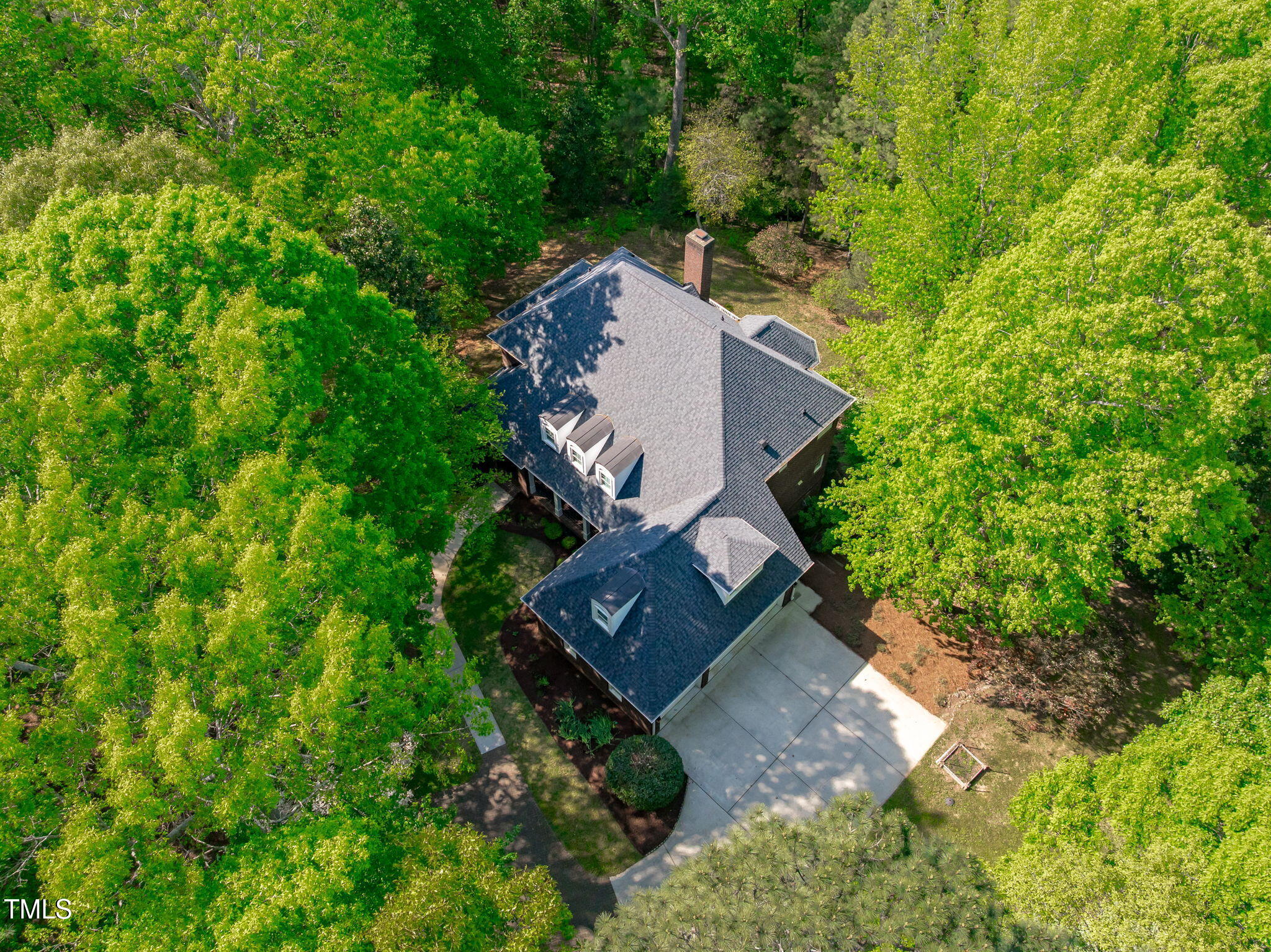 5504 Spring Bluffs Lane