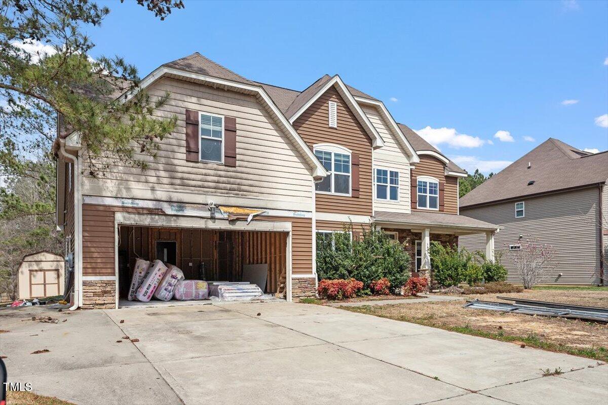 5029 Stonewood Pines Drive