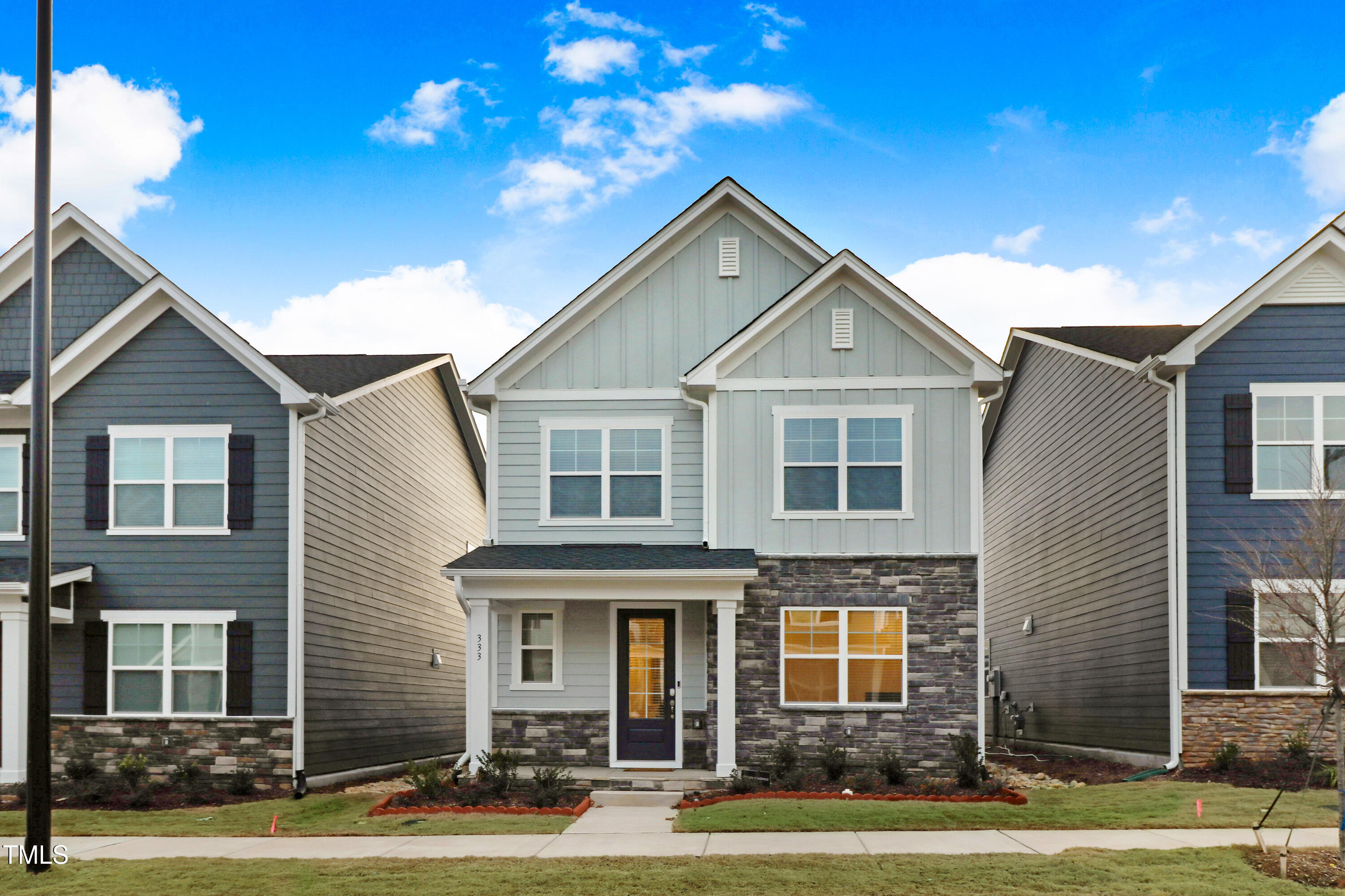 333 Natsam Woods Way