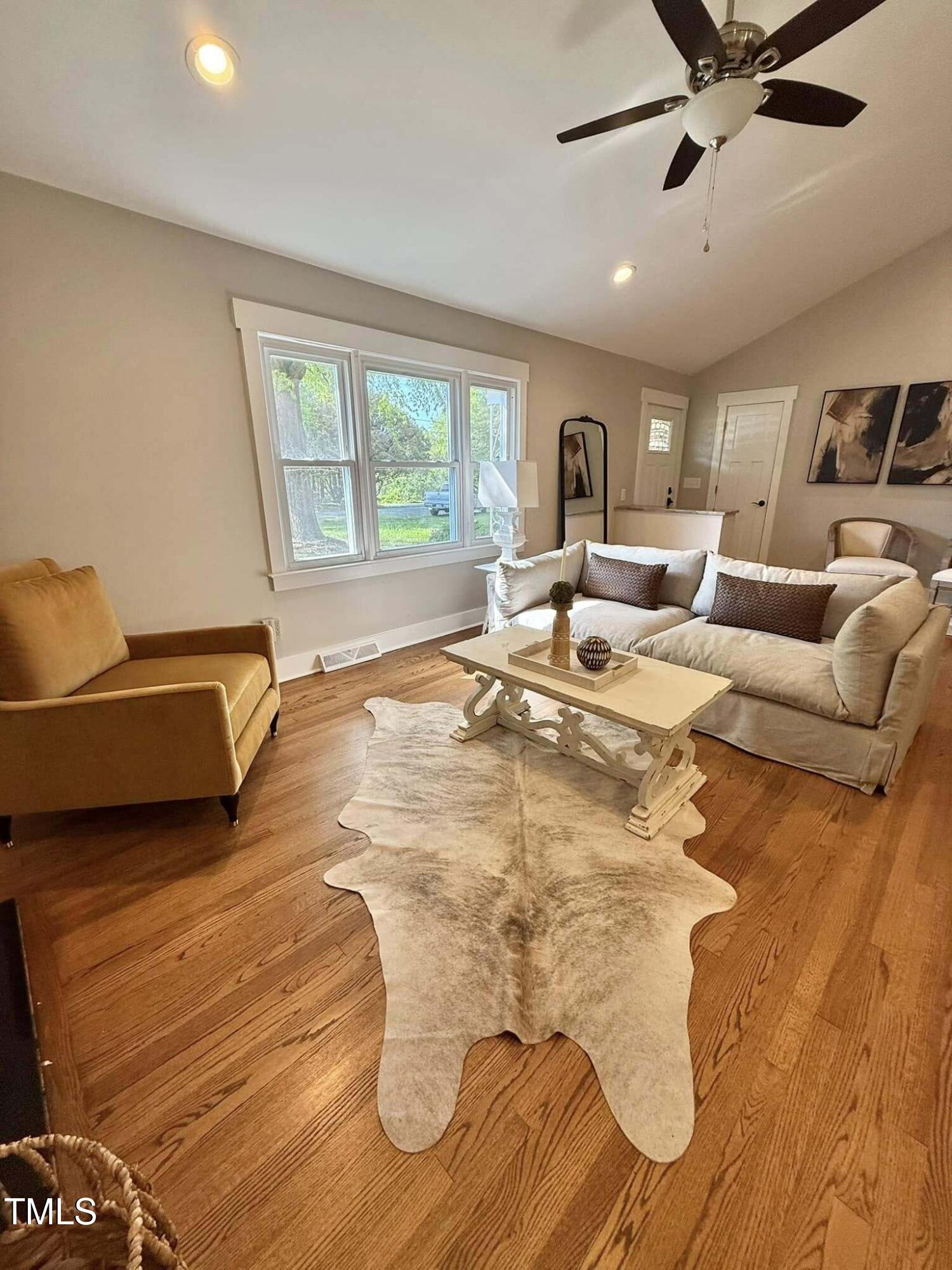 131 Rosewood Dr Drive