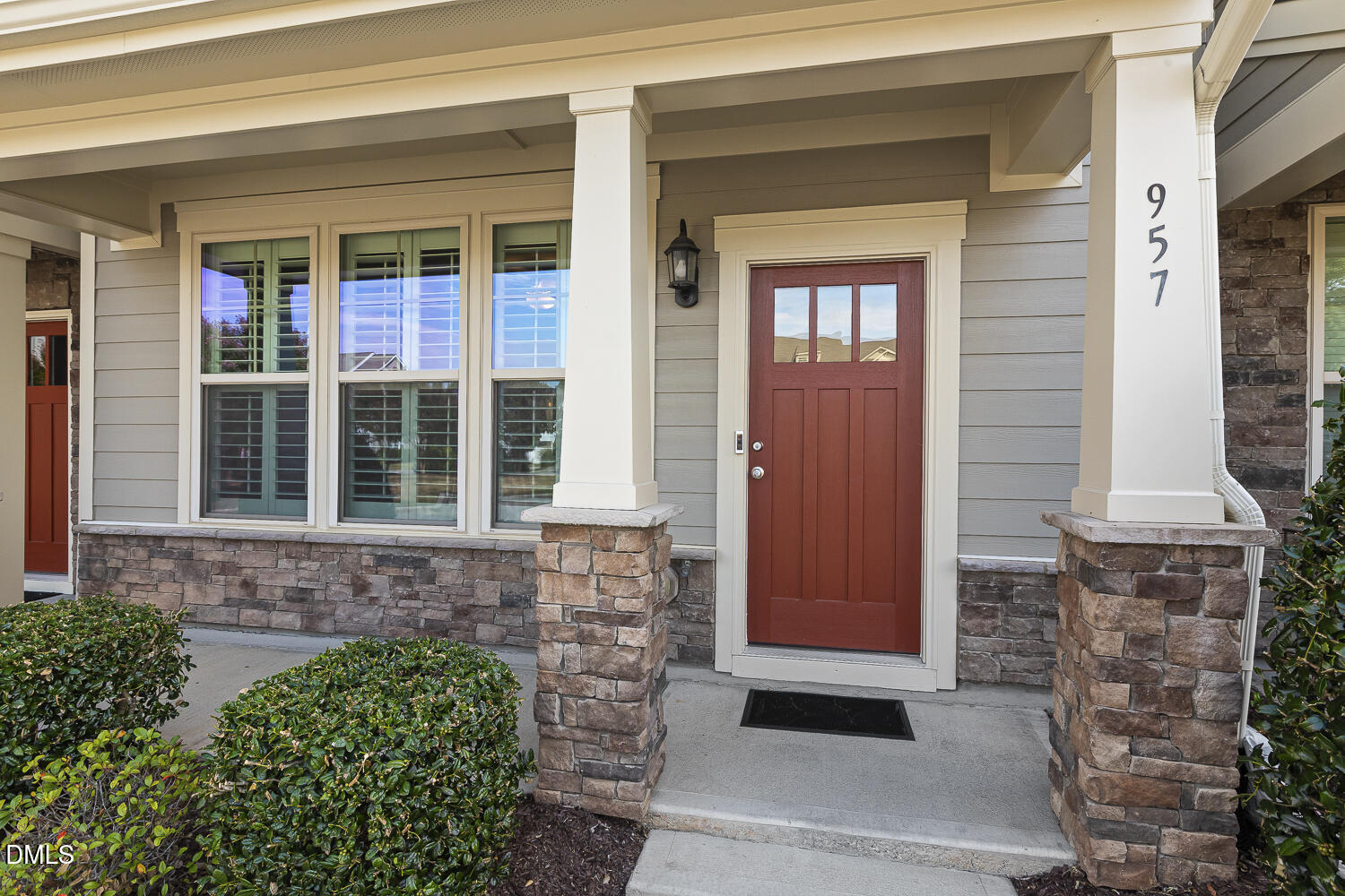 957 Ambergate Station