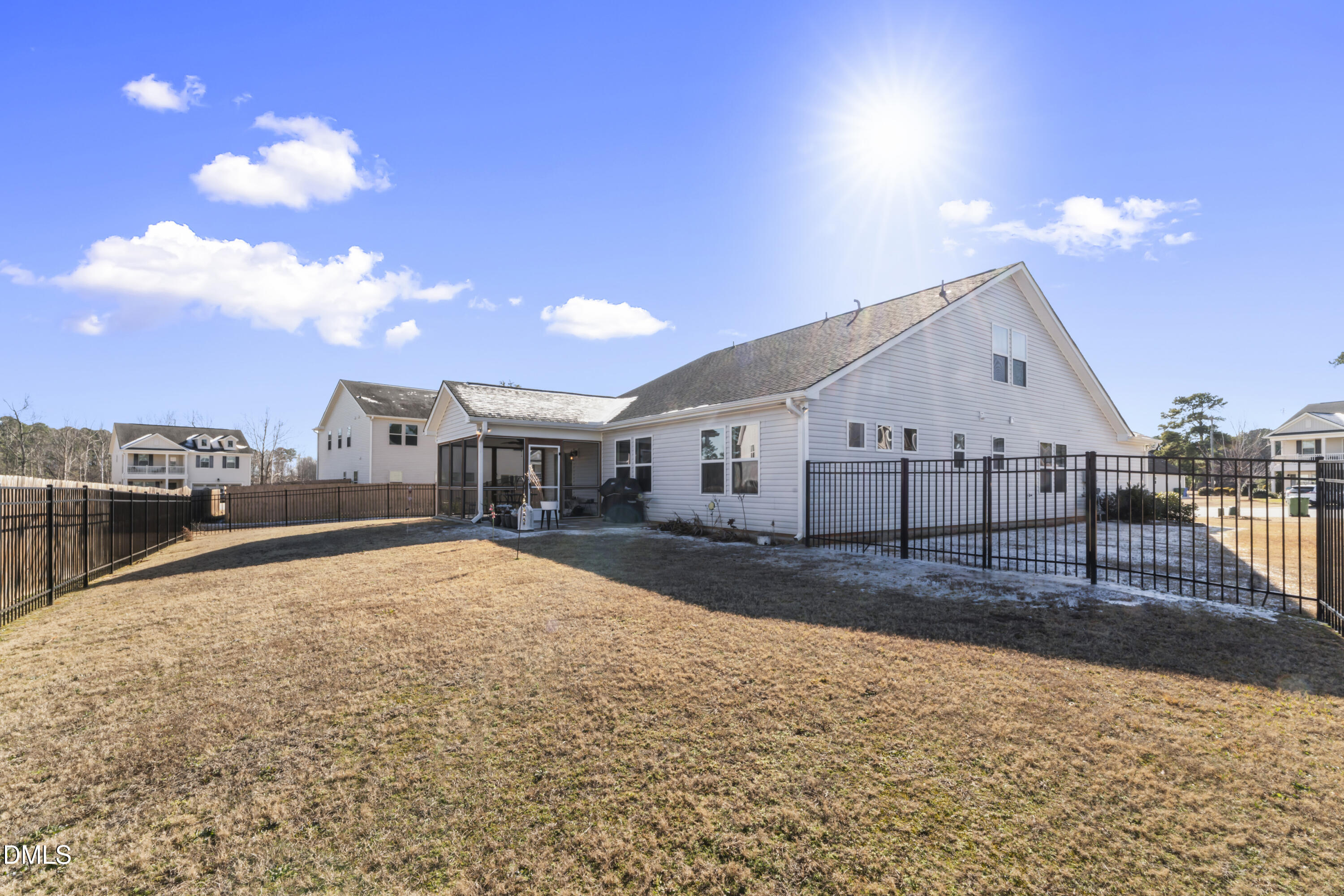 1009 Morgan Point Court