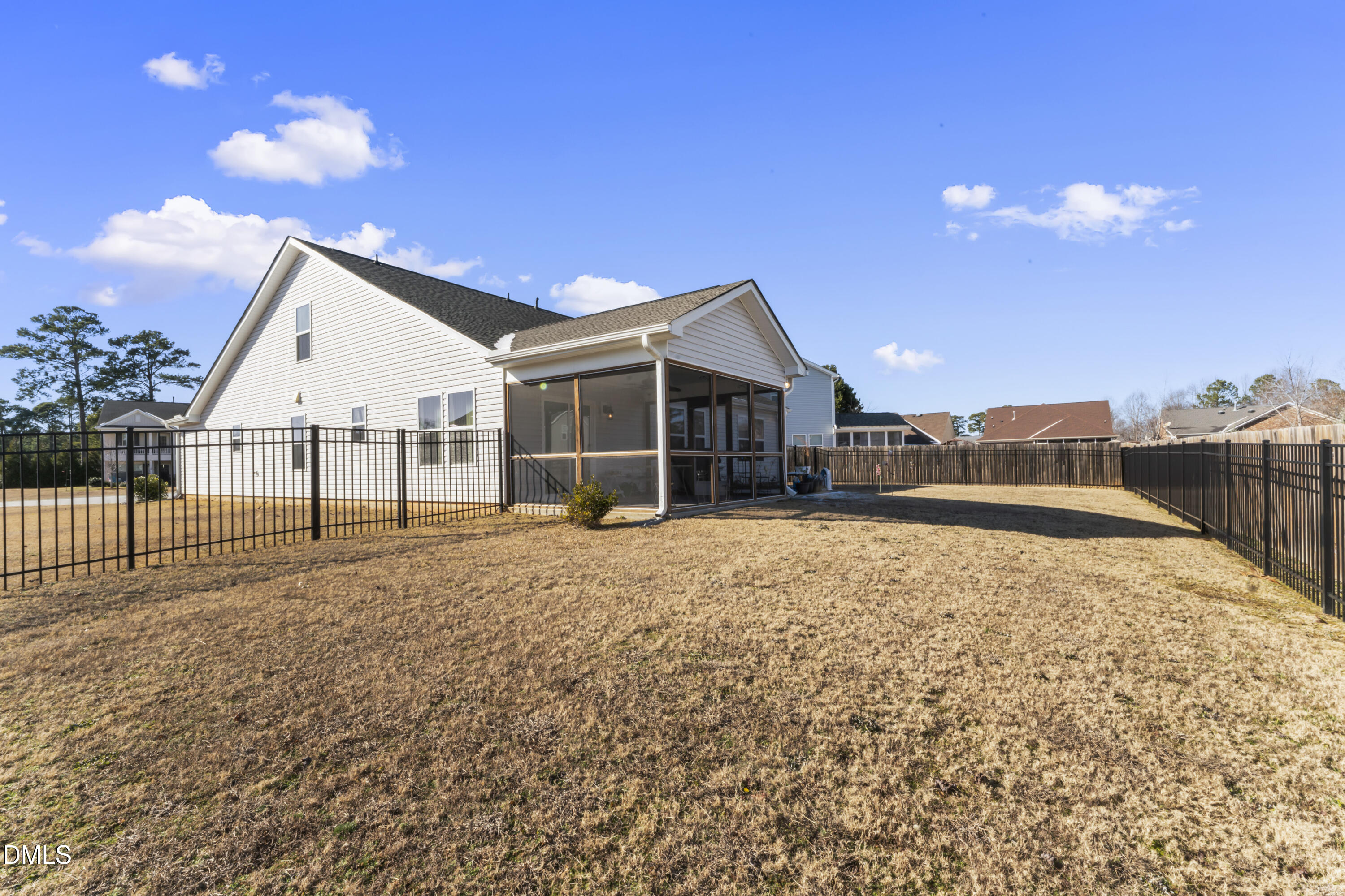 1009 Morgan Point Court