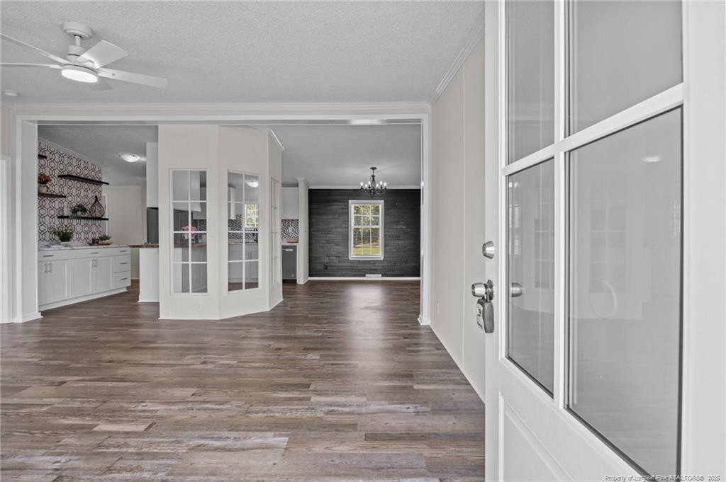 351 Prairie Lane
