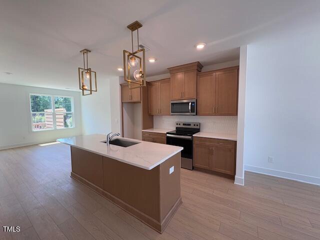 1002 Regalia Road 2