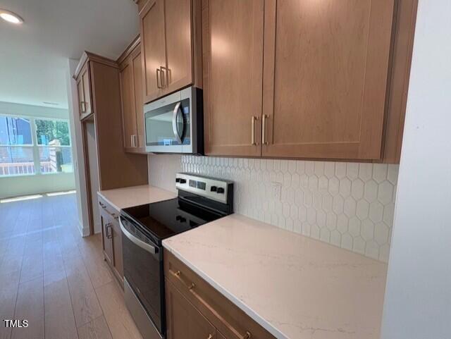 1002 Regalia Road 2