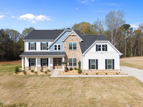 188 Flight Pattern Way Garner NC 27529