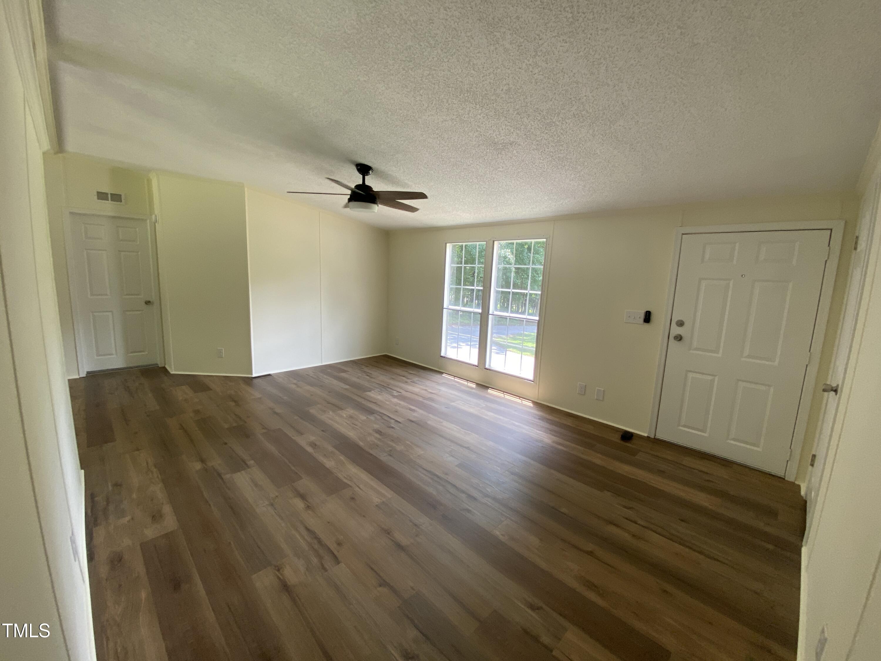 4037 Crestview Lane