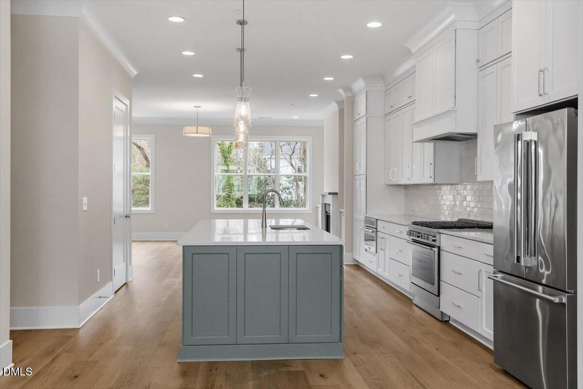 810 Maple Berry Lane 105