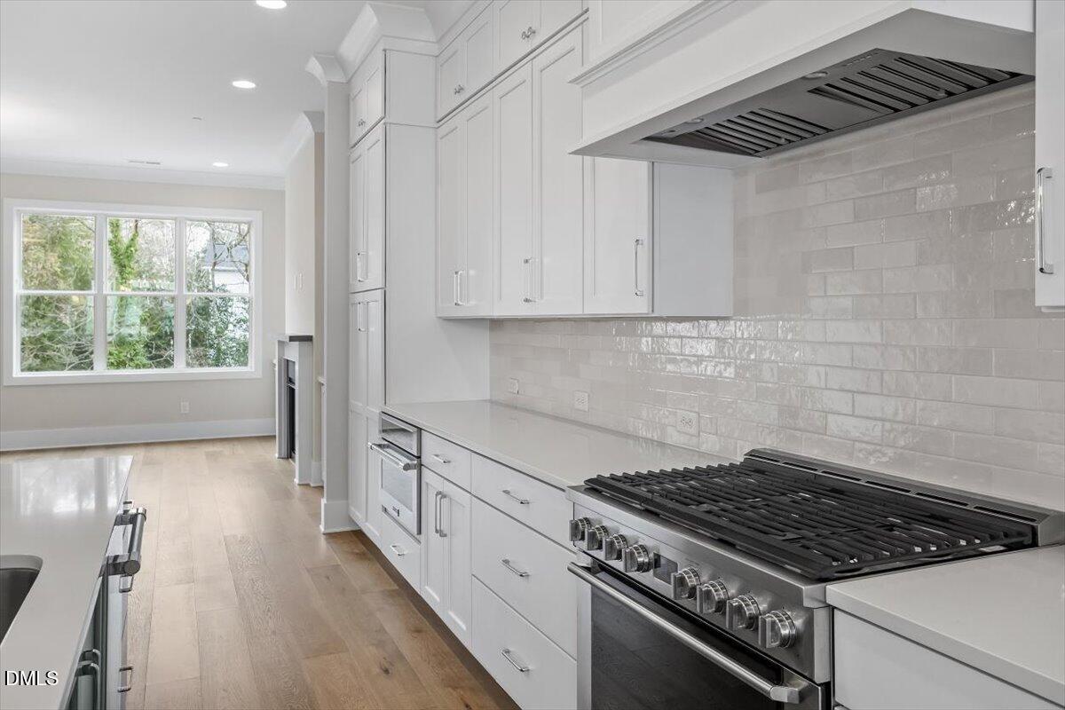 810 Maple Berry Lane 105