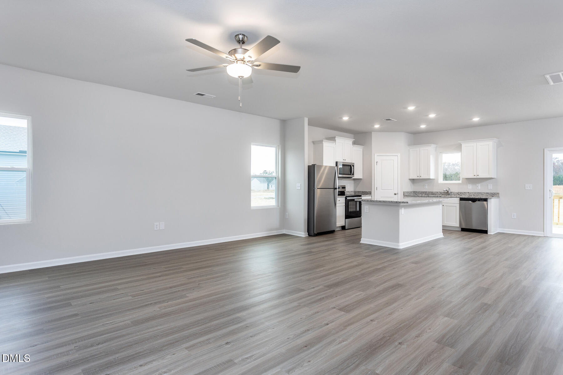 11450 International Drive