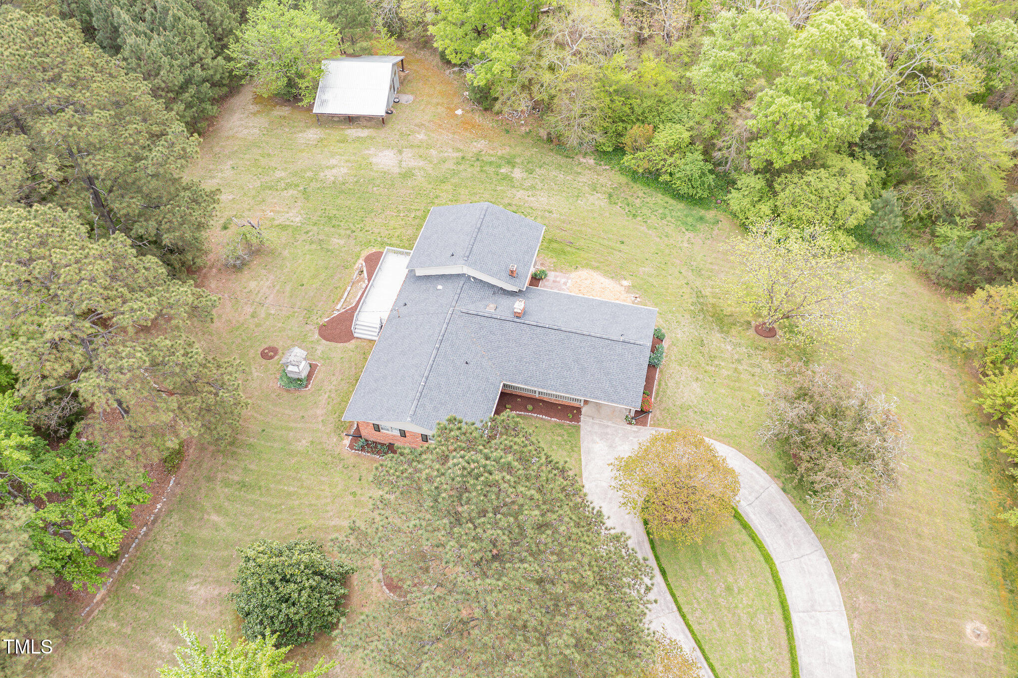 1750 Spring Valley Lake Road