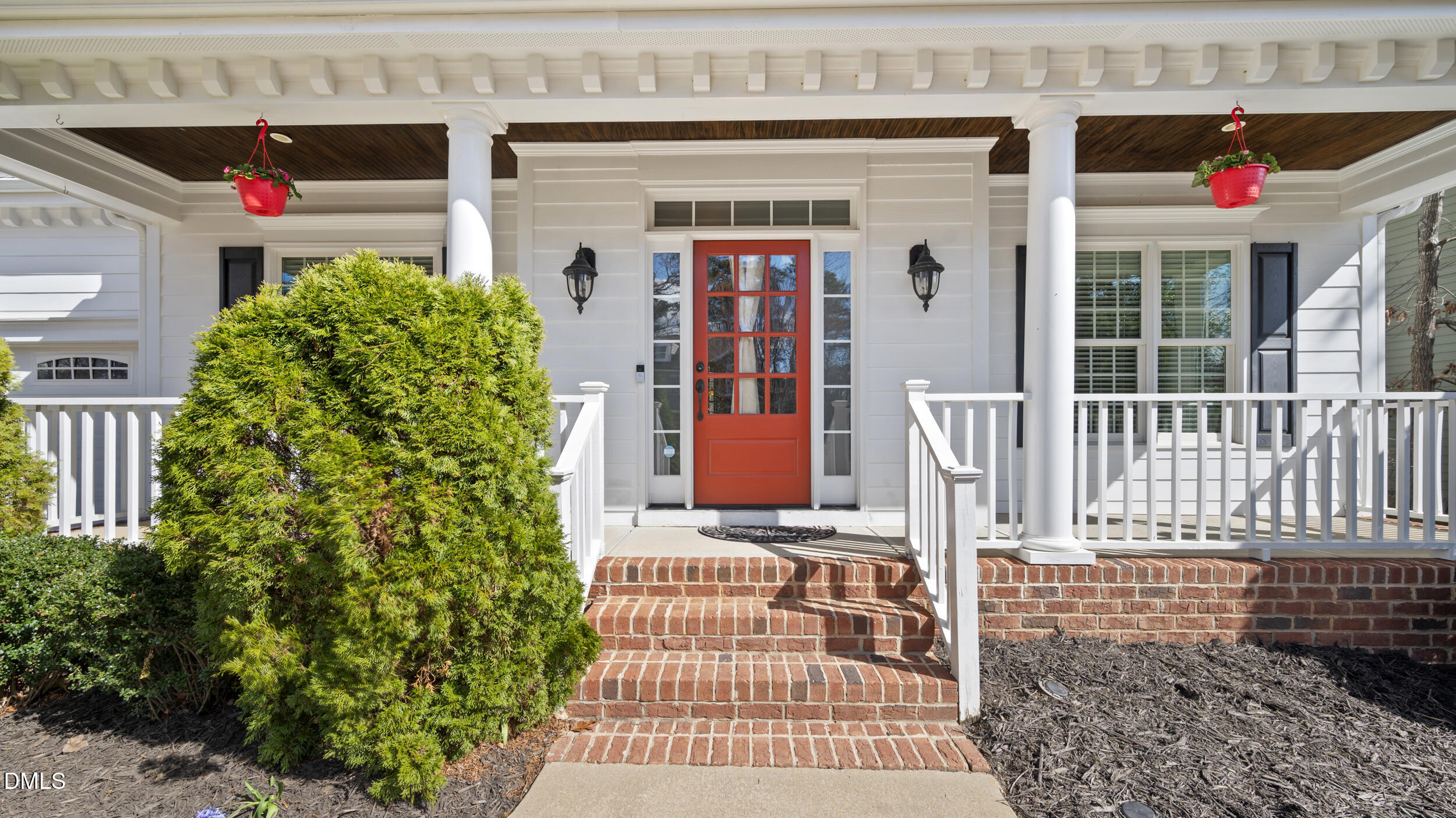 2817 Oakley Woods Lane