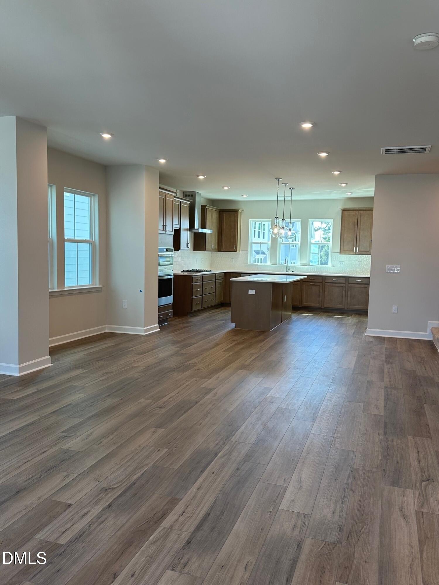 1106 Holding Village Way