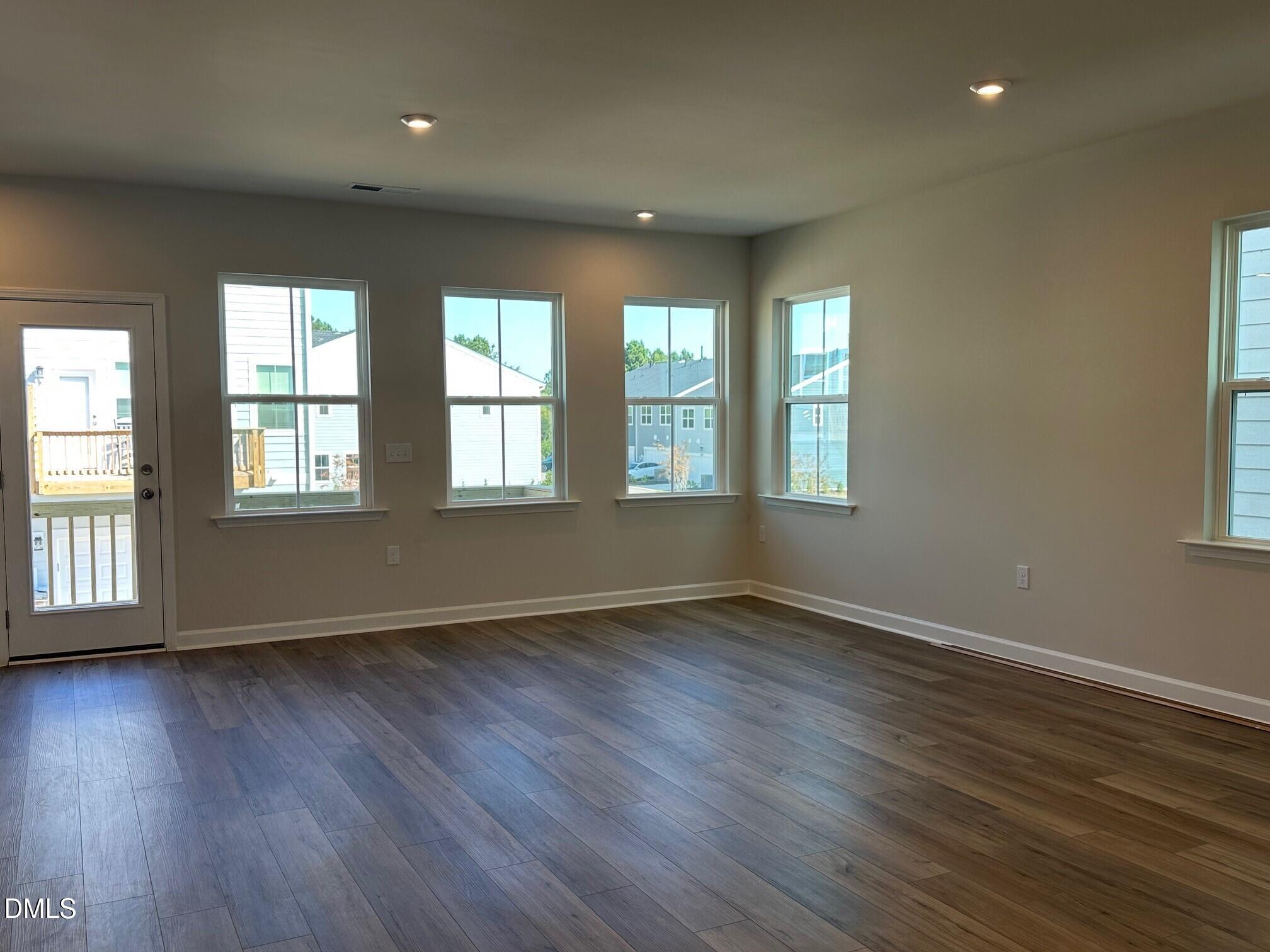 1106 Holding Village Way