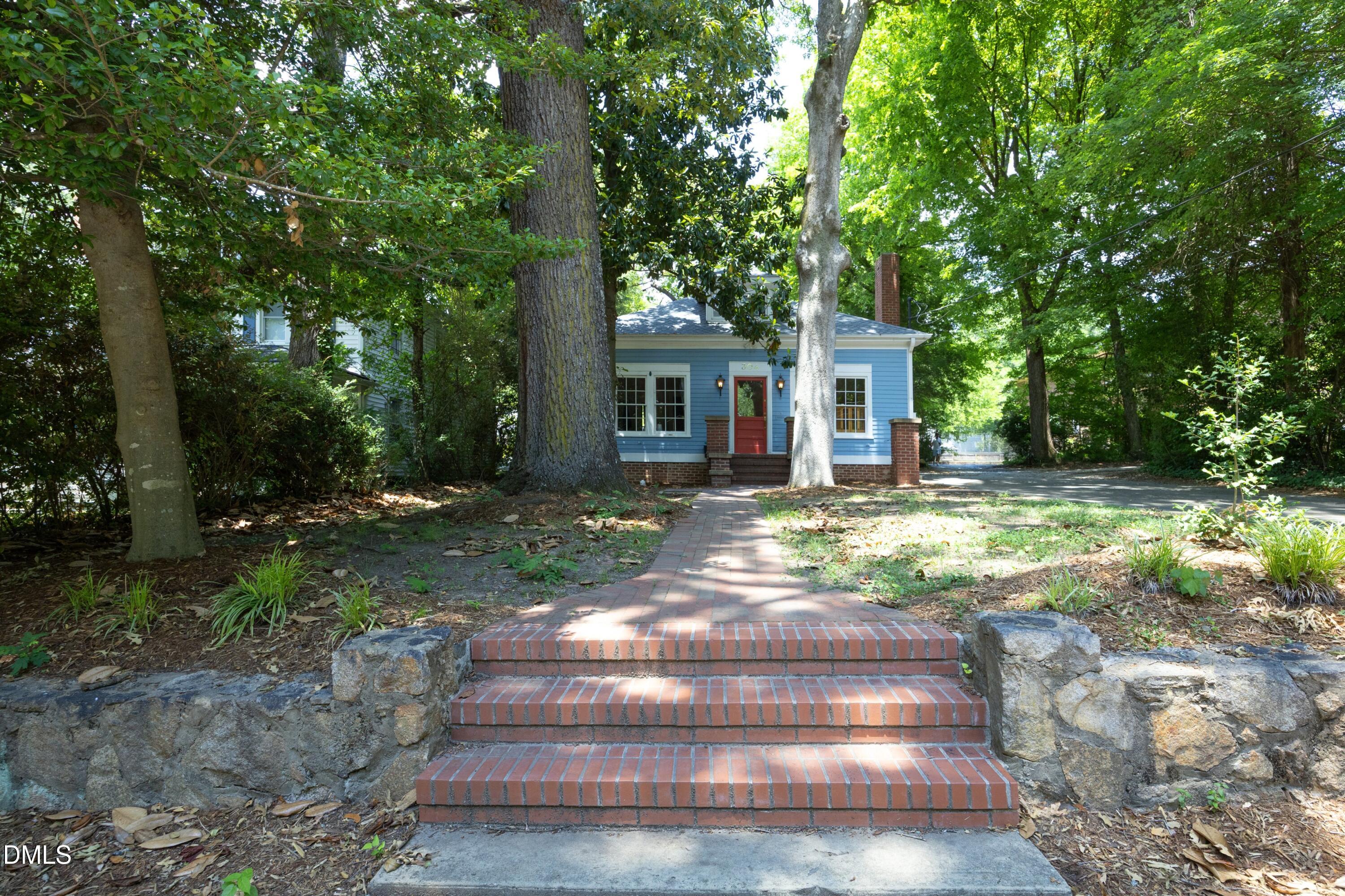 304 Mccauley Street