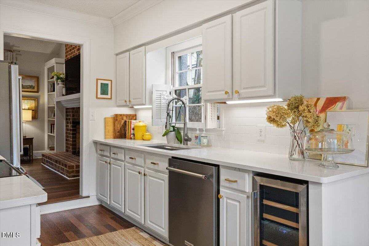 7105 Tullamore Drive