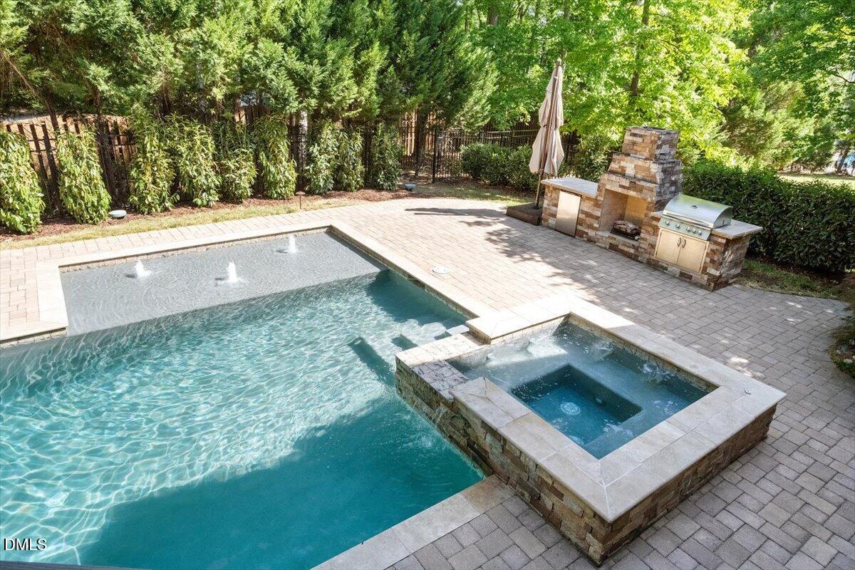 11015 Emerald Creek Drive