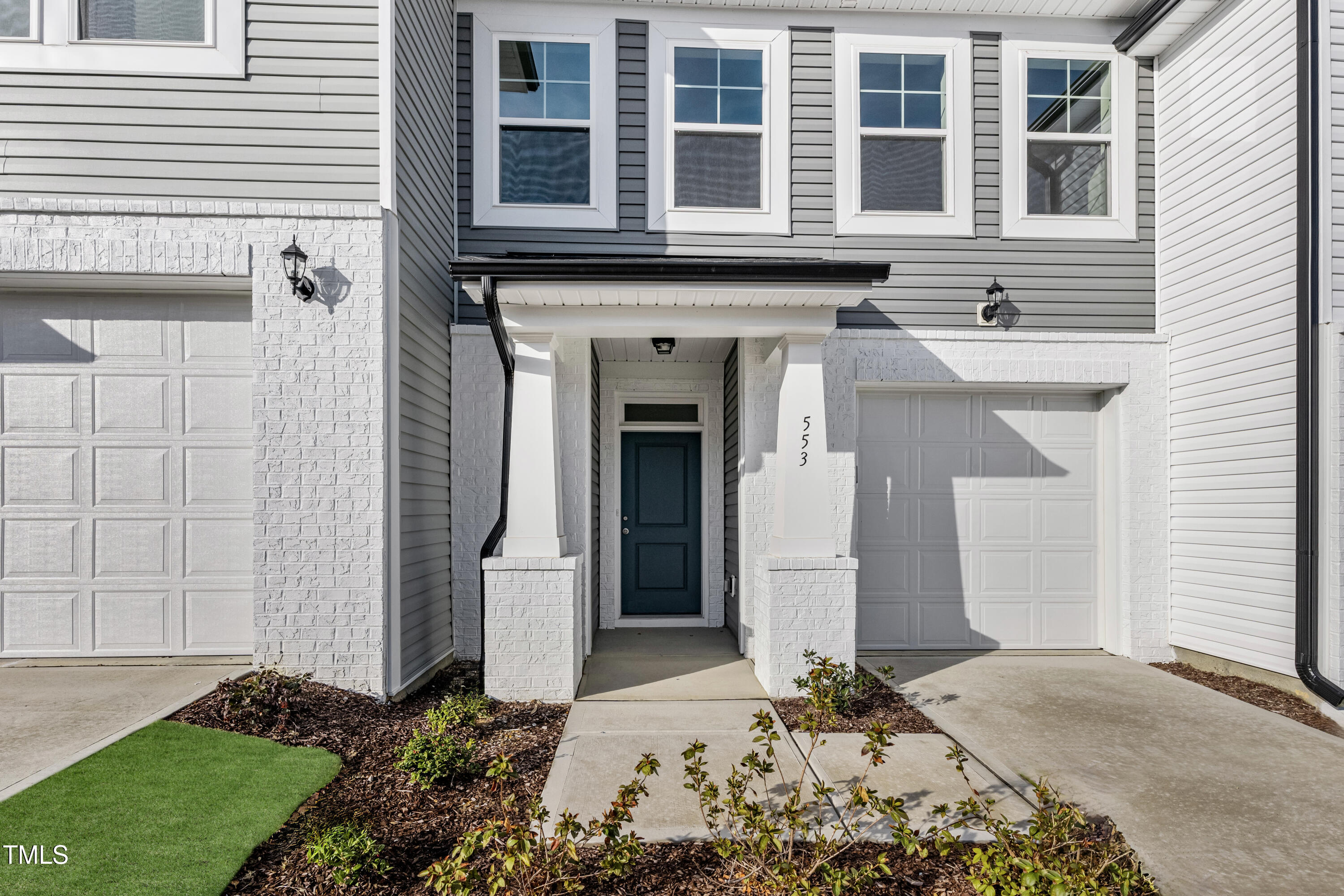 553 Eversden Drive