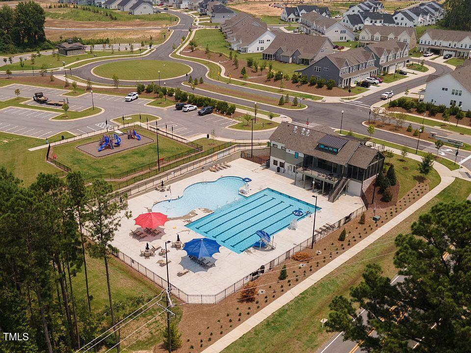 553 Eversden Drive