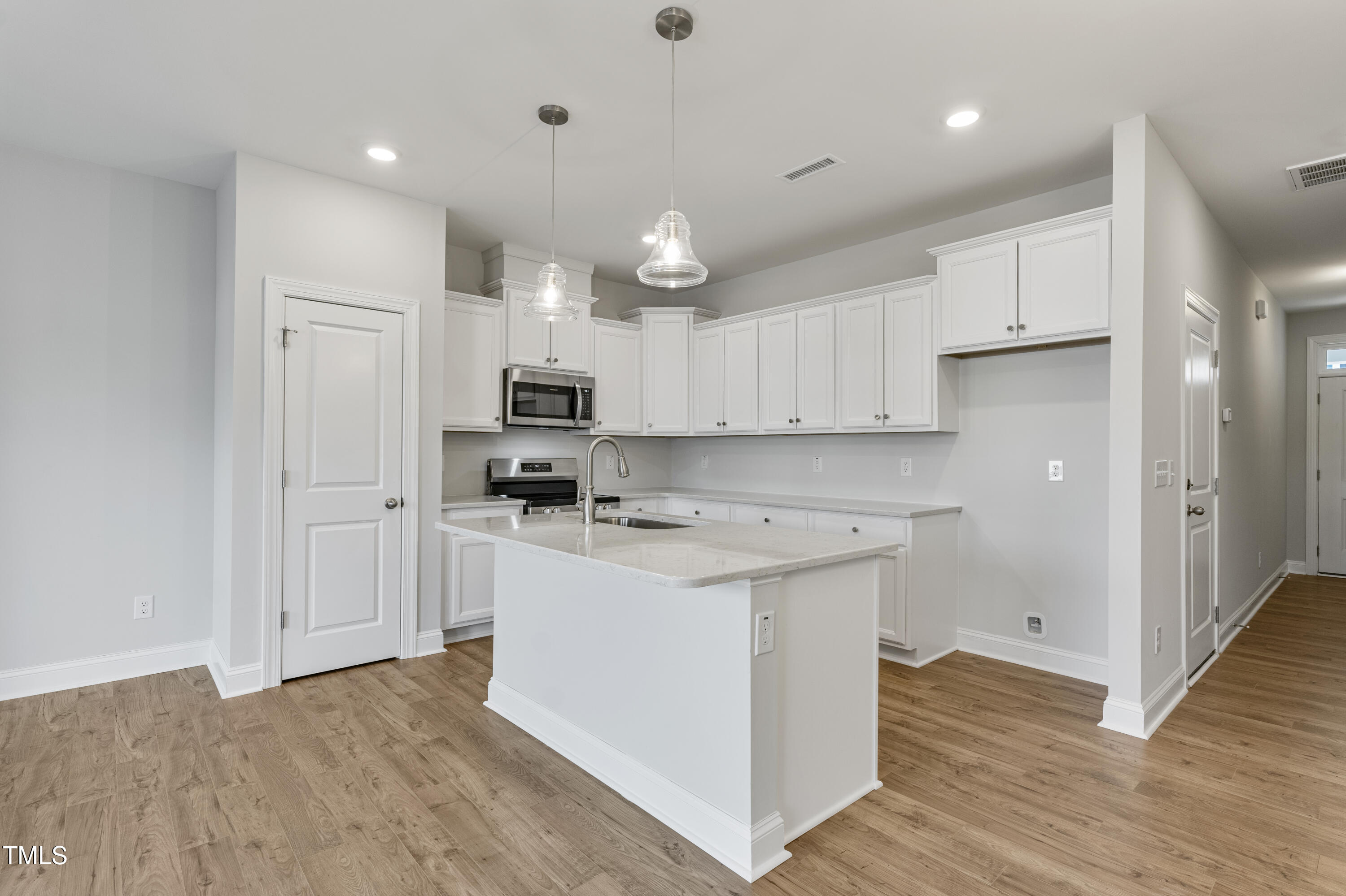 553 Eversden Drive