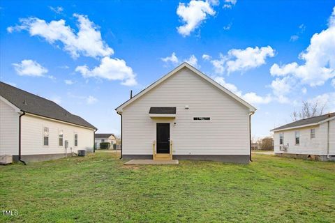 A home in Dunn