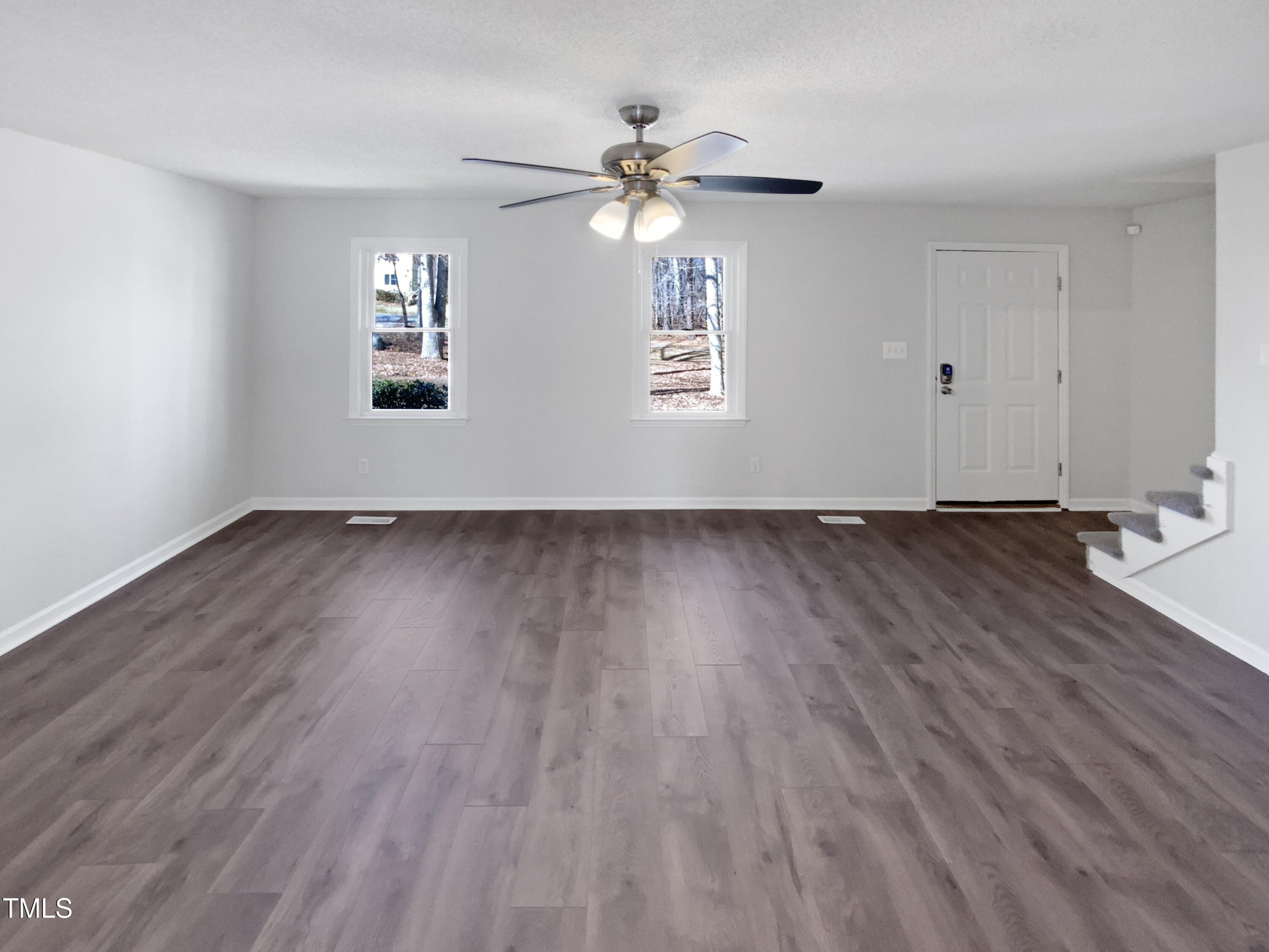 204 Colonial Drive