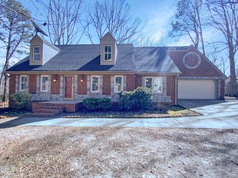 204 Colonial Drive Clayton NC 27527