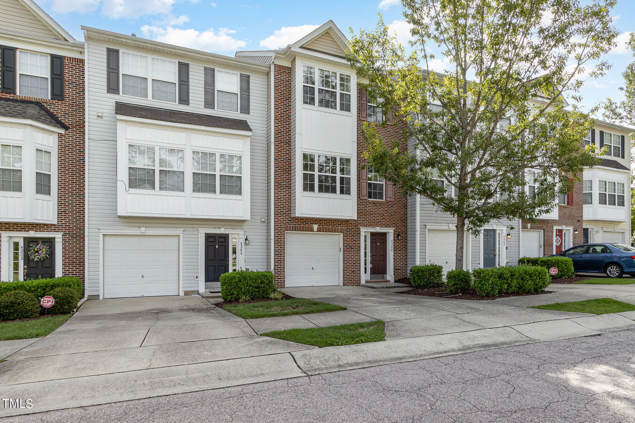 View Durham, NC 27704 townhome