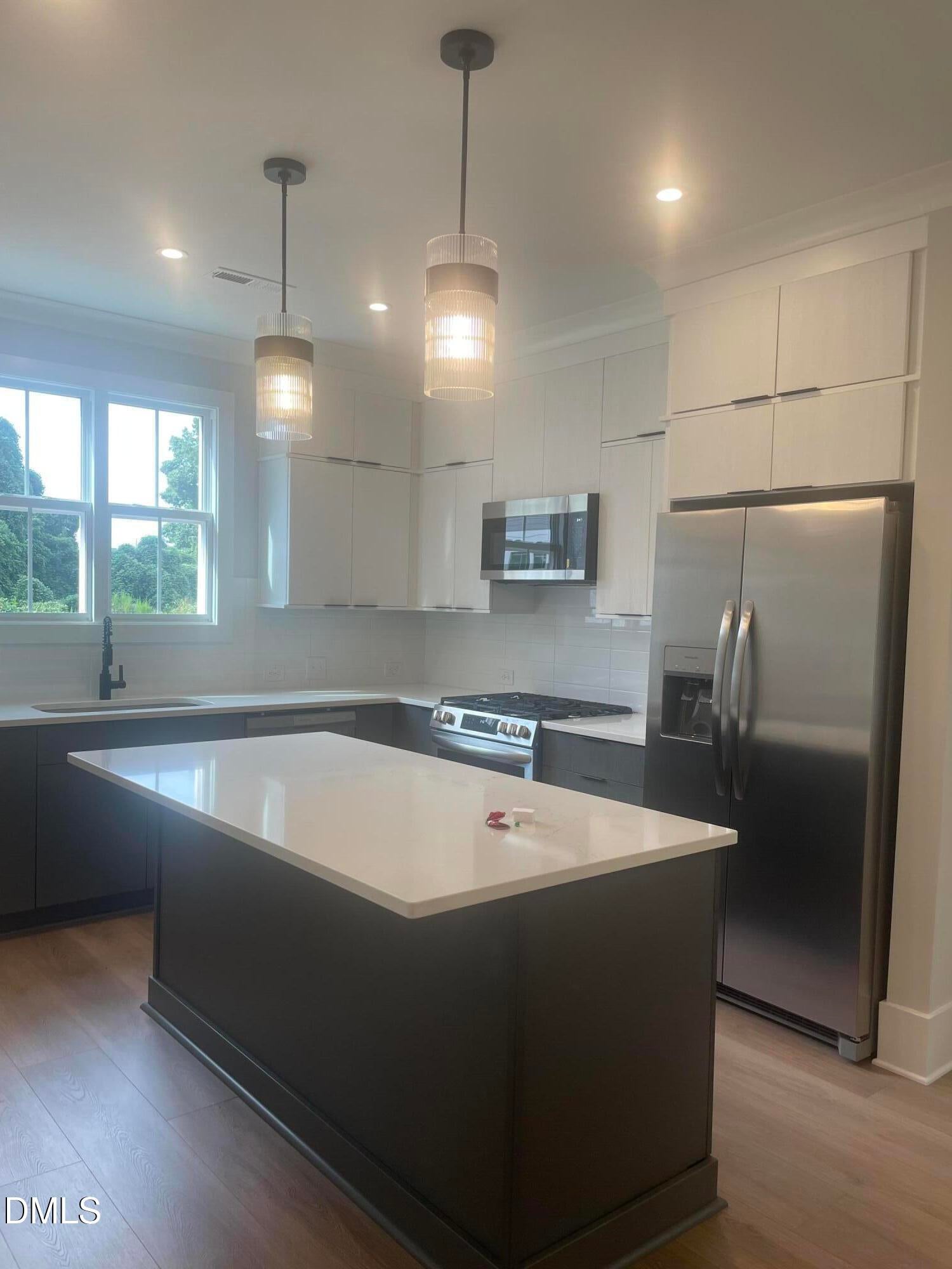 1337 Courtland Drive