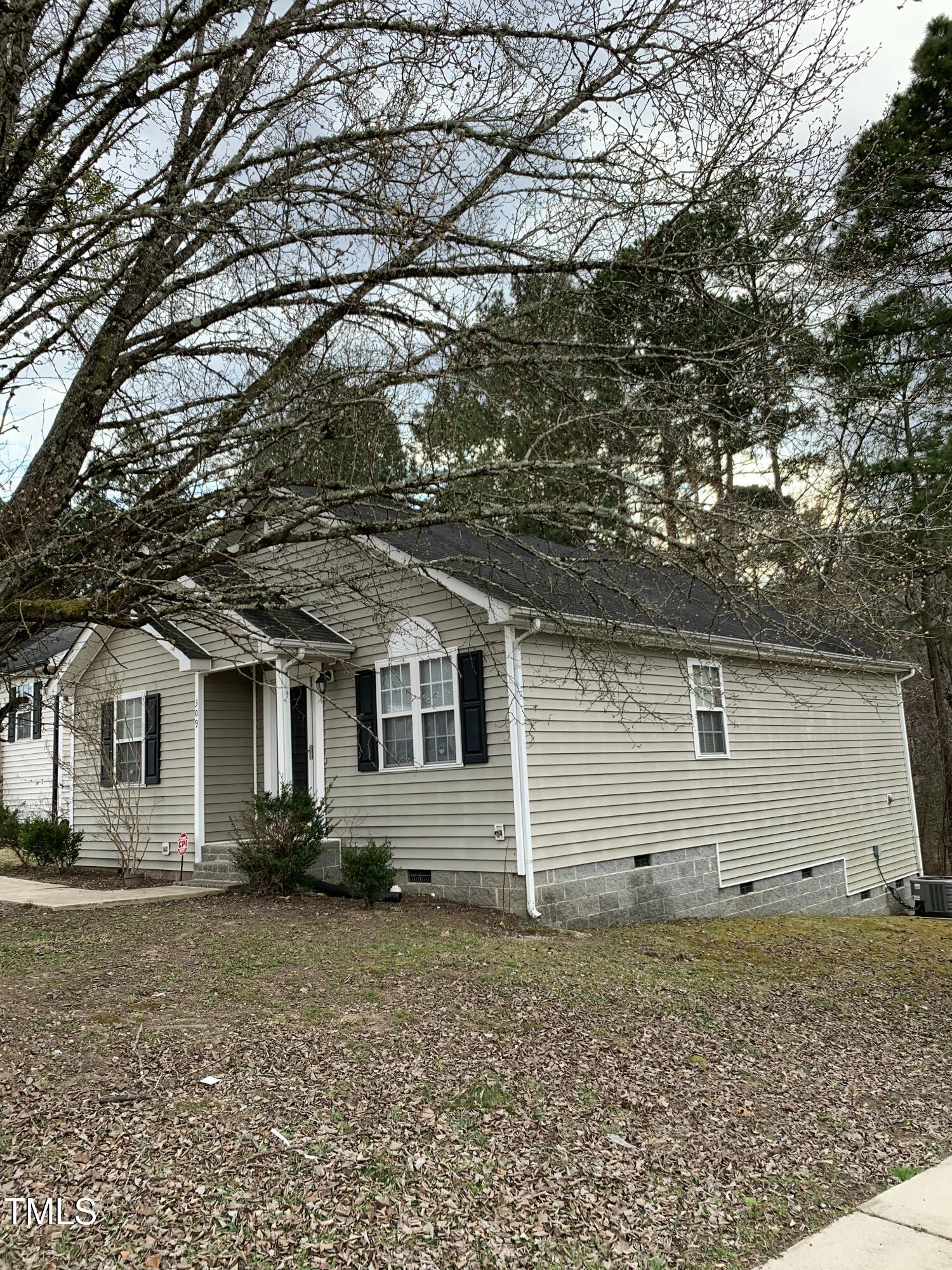 309 Gladstone Drive