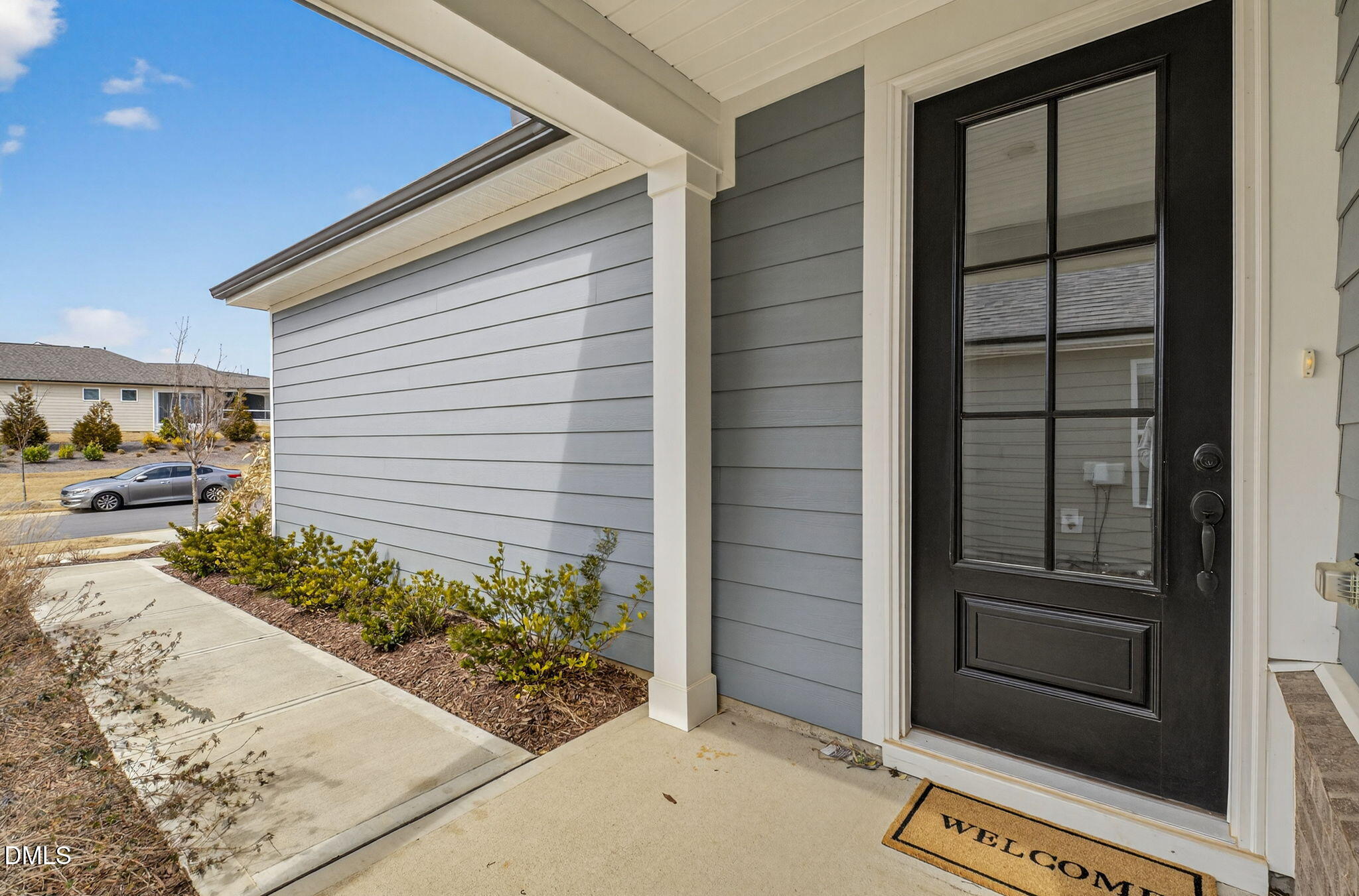 24 N Brookhollow Way