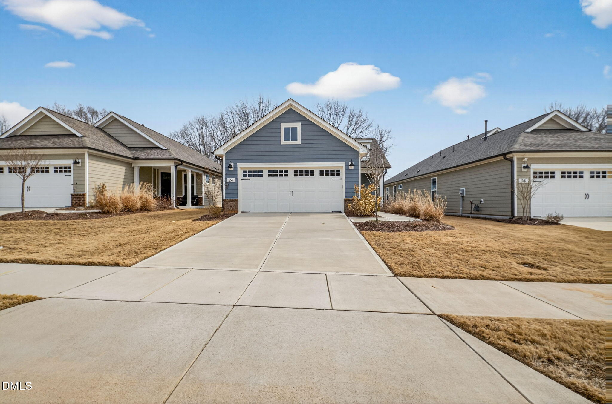 24 N Brookhollow Way