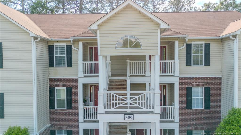 300 Bubble Creek Court 5