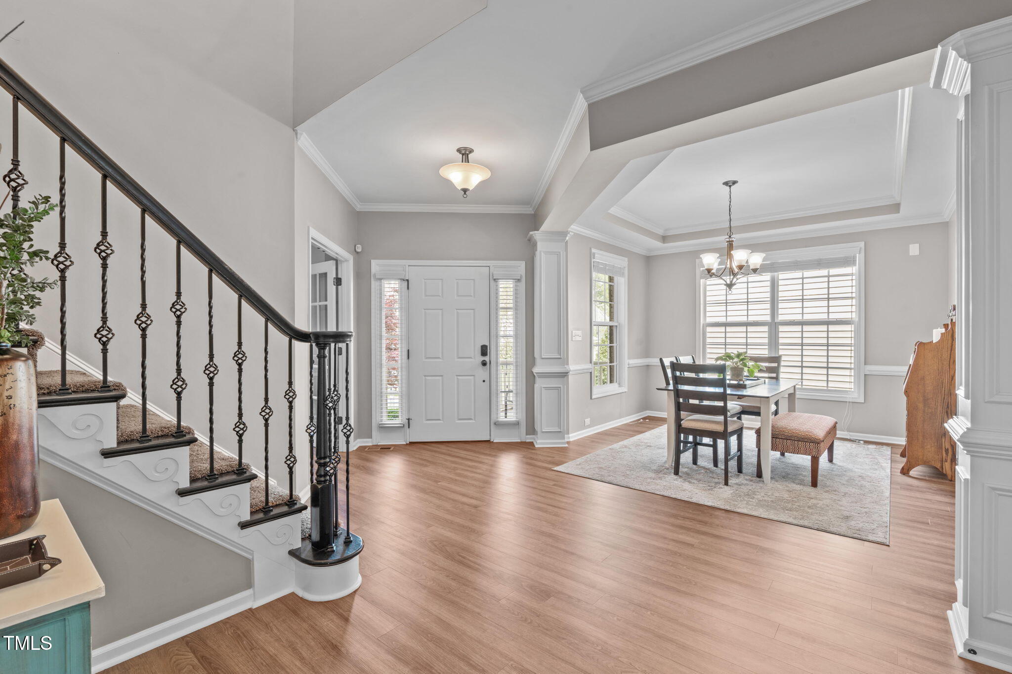 2109 Hemlock Hill Drive