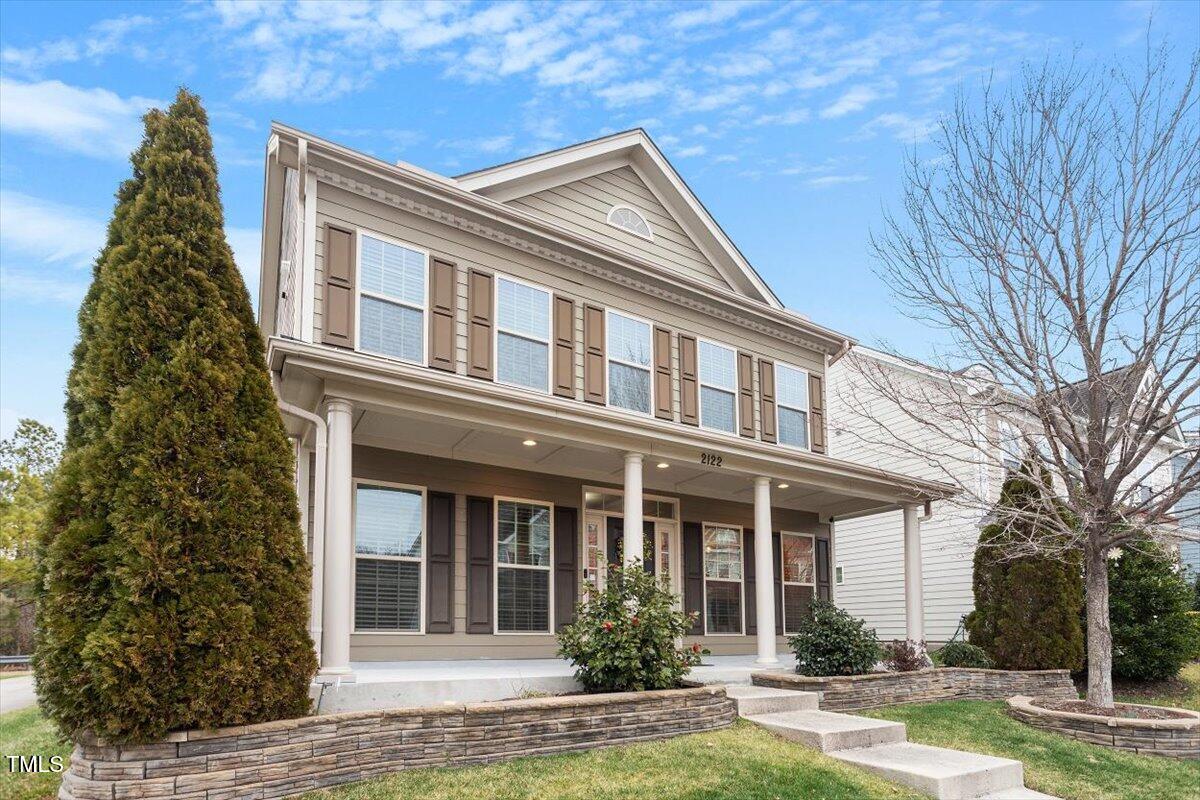 2122 Aventon Lane