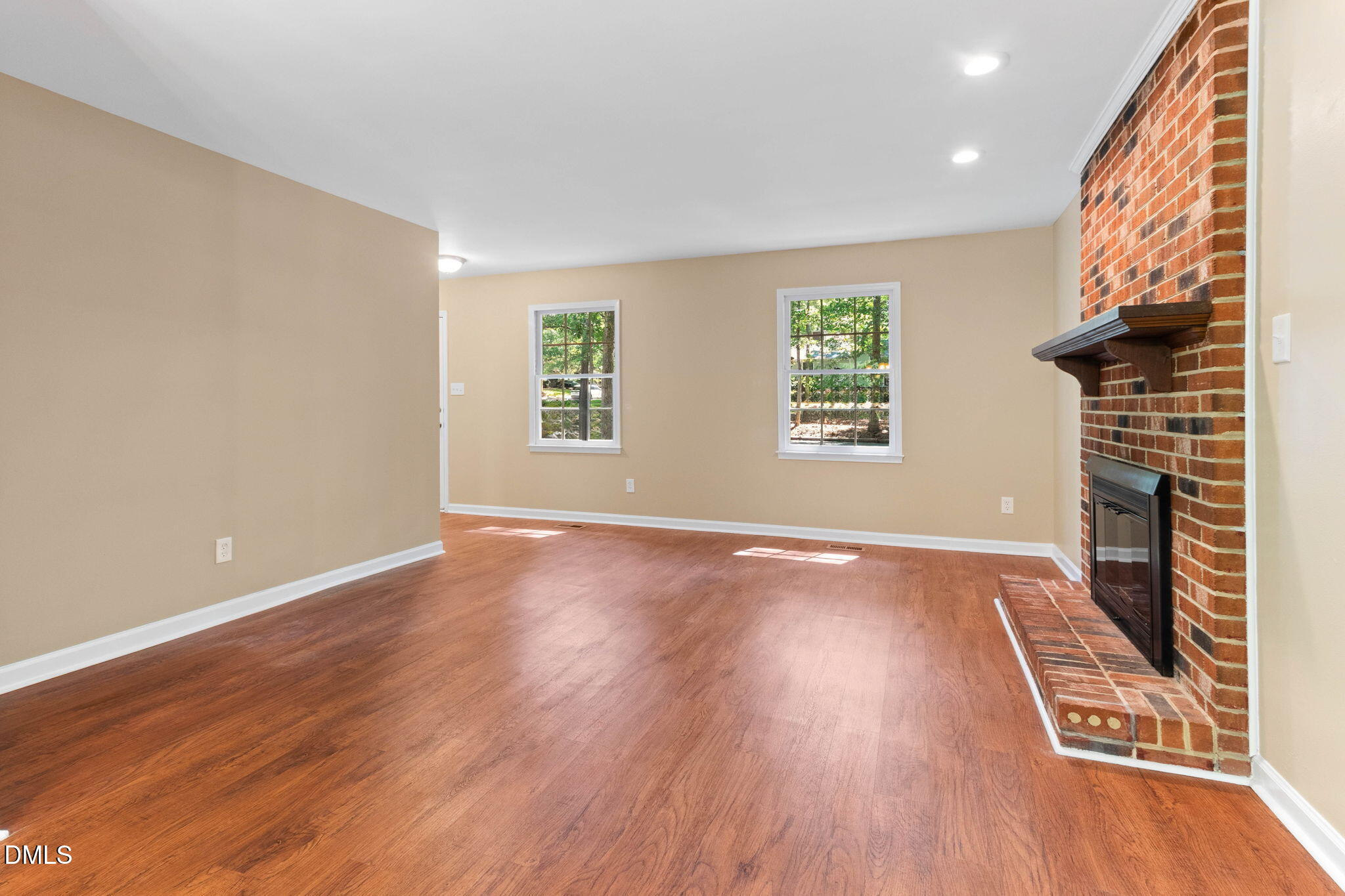 1540 Dirkson Court