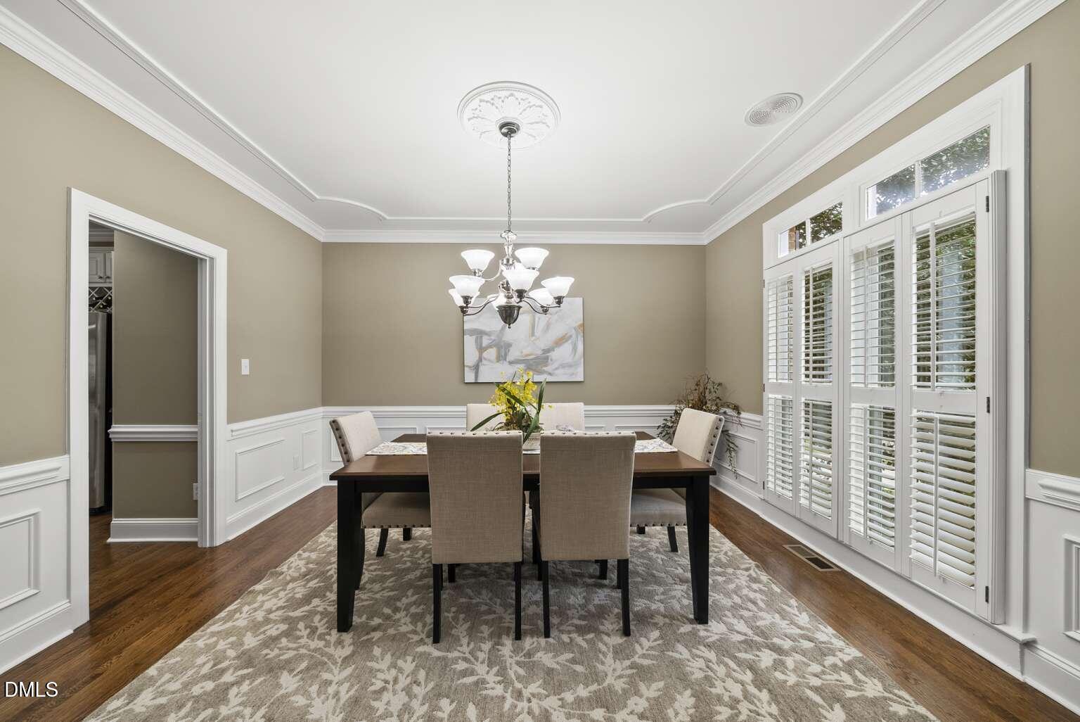 102 Travilah Oaks Lane