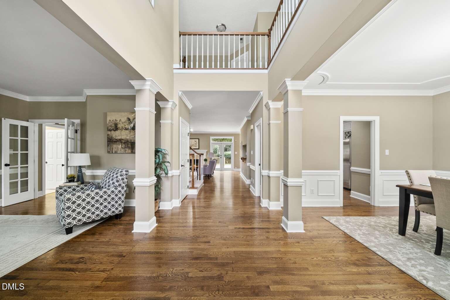 102 Travilah Oaks Lane