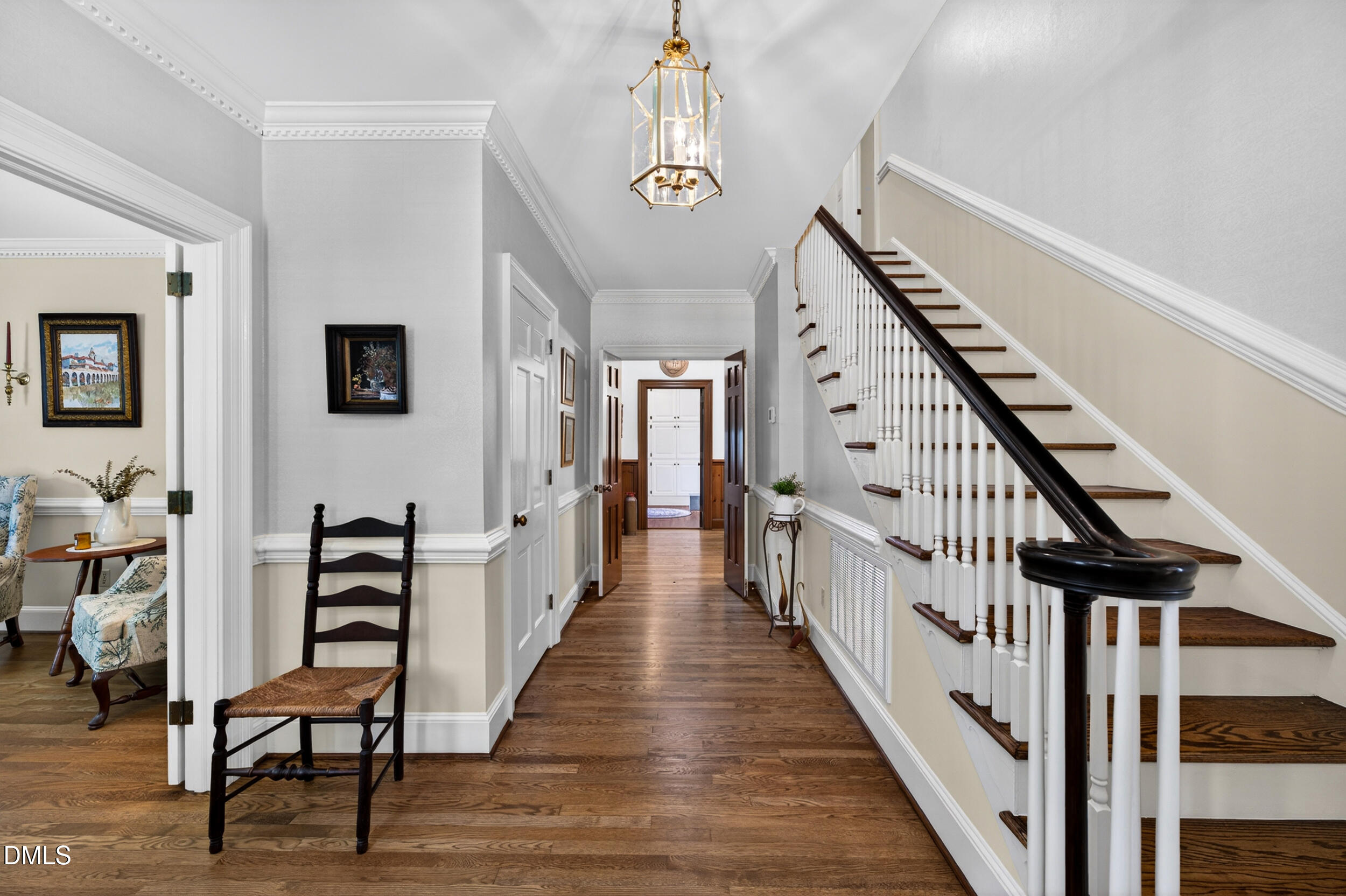 200 E Park Avenue