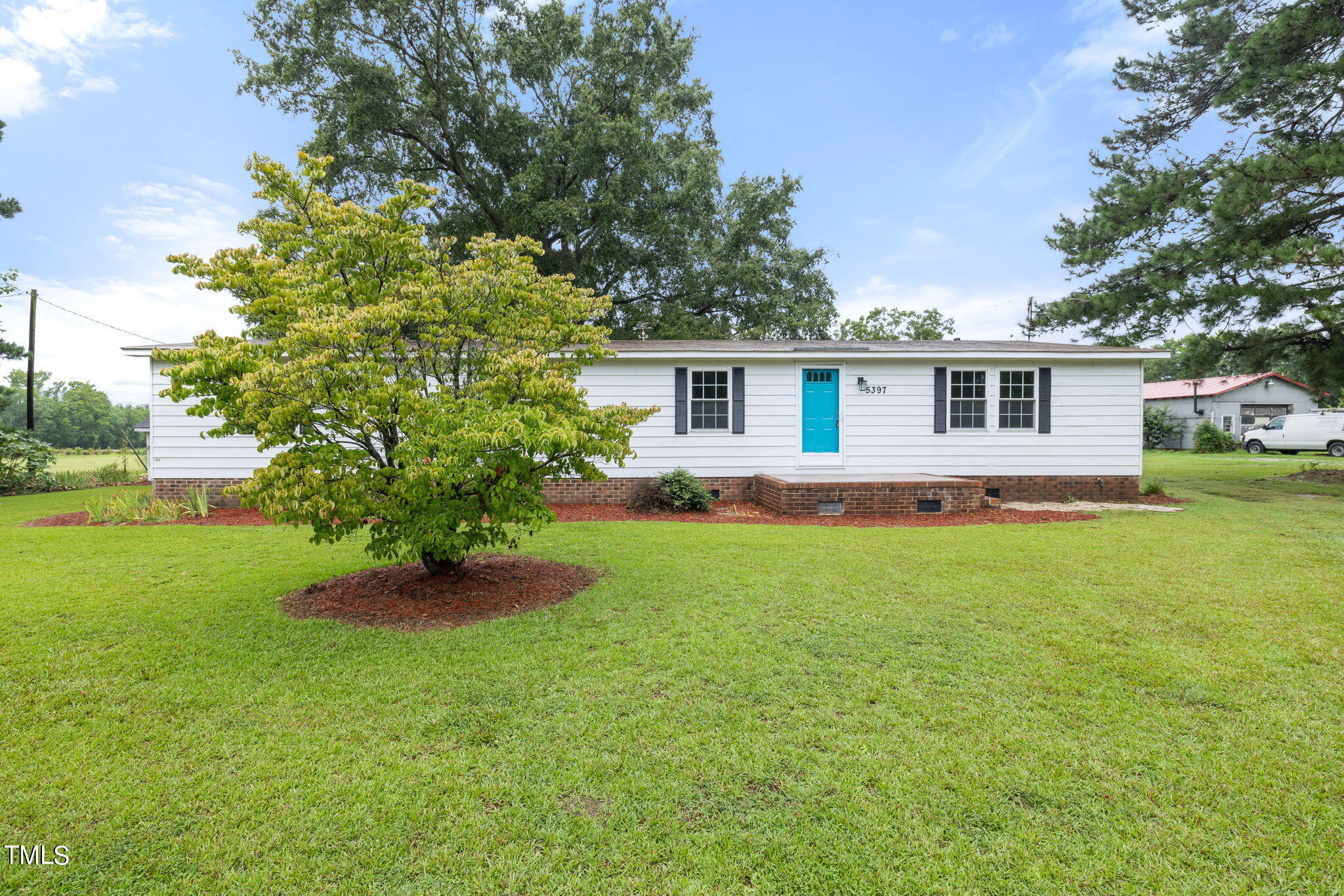 View Selma, NC 27576 house