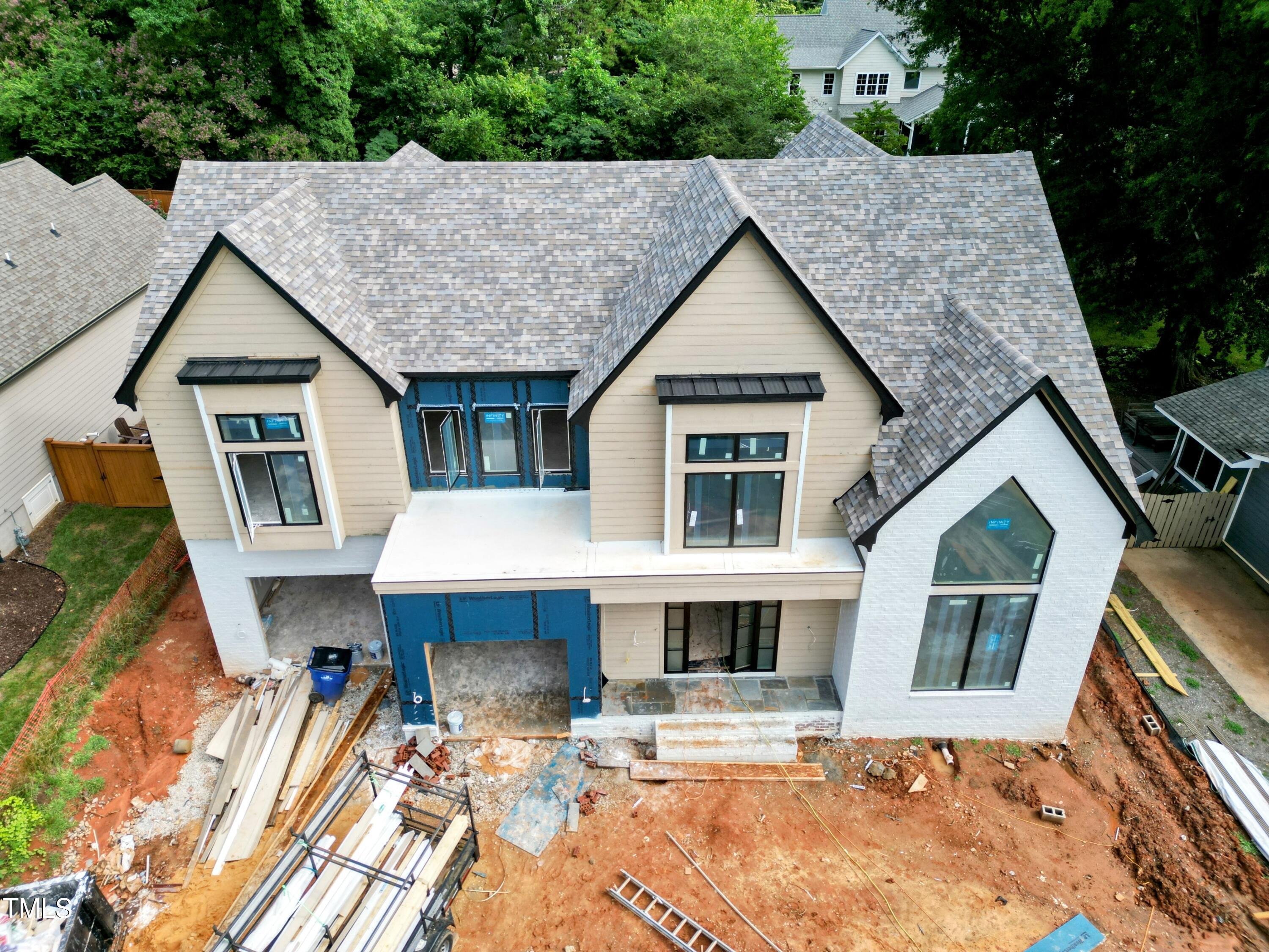 405 Latimer Road