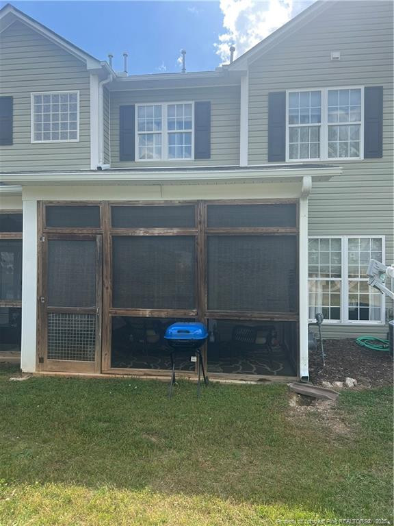 60 Hill Shore Lane